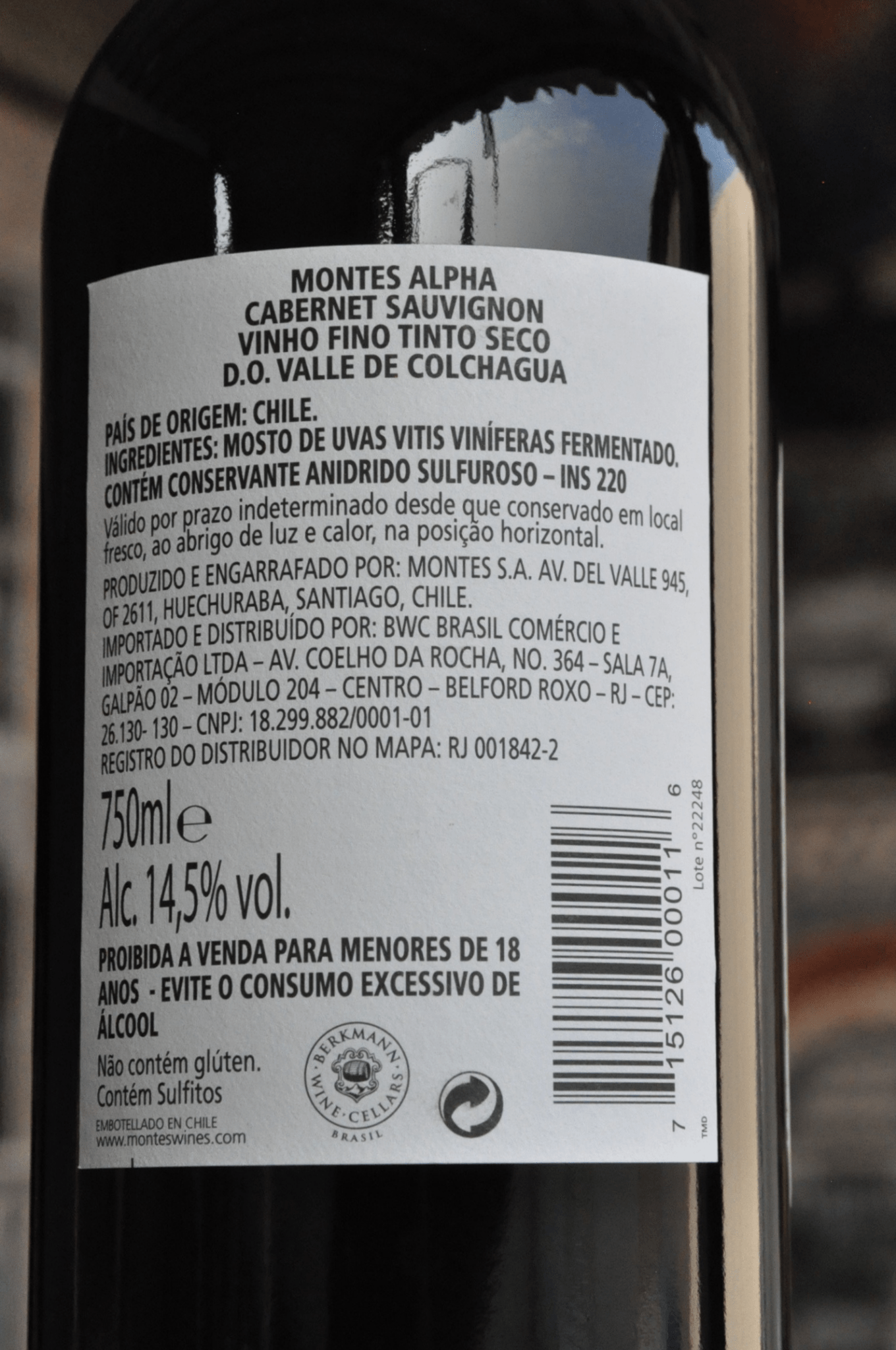Montes Alpha Cabernet Sauvignon 2021 - BebaVino