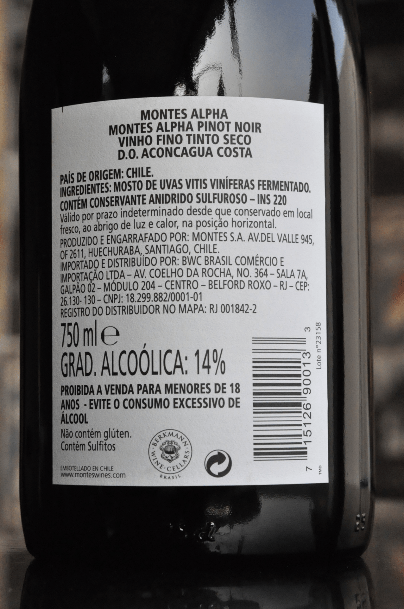 Montes Alpha Pinot Noir 2022 - BebaVino