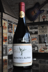 Montes Alpha Syrah 2021